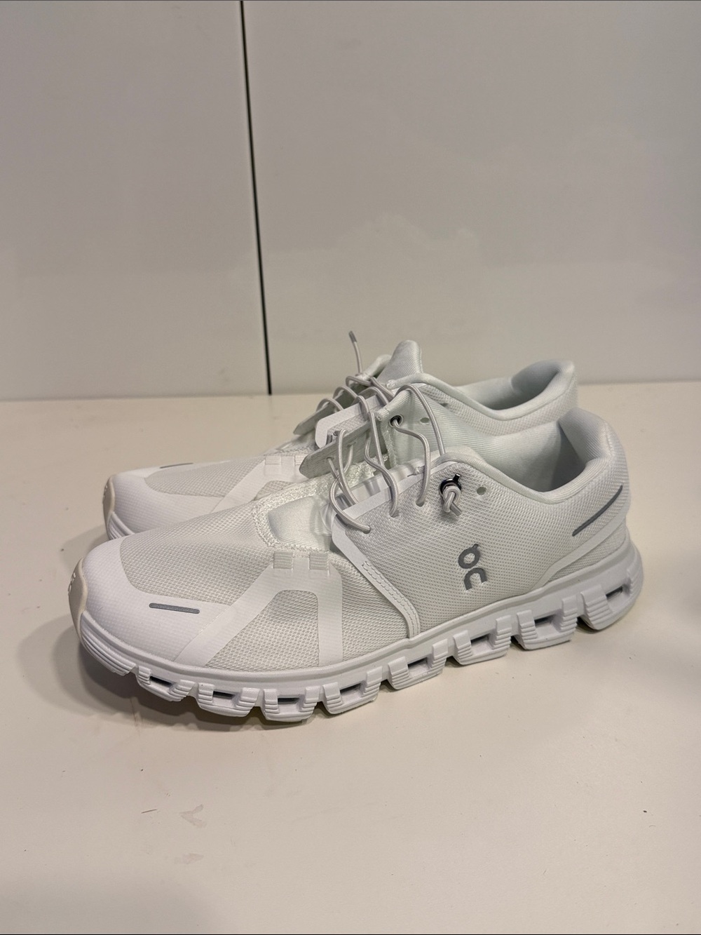 New white womens 8.5 On Running Cloudwhite Mesh Sneakers White